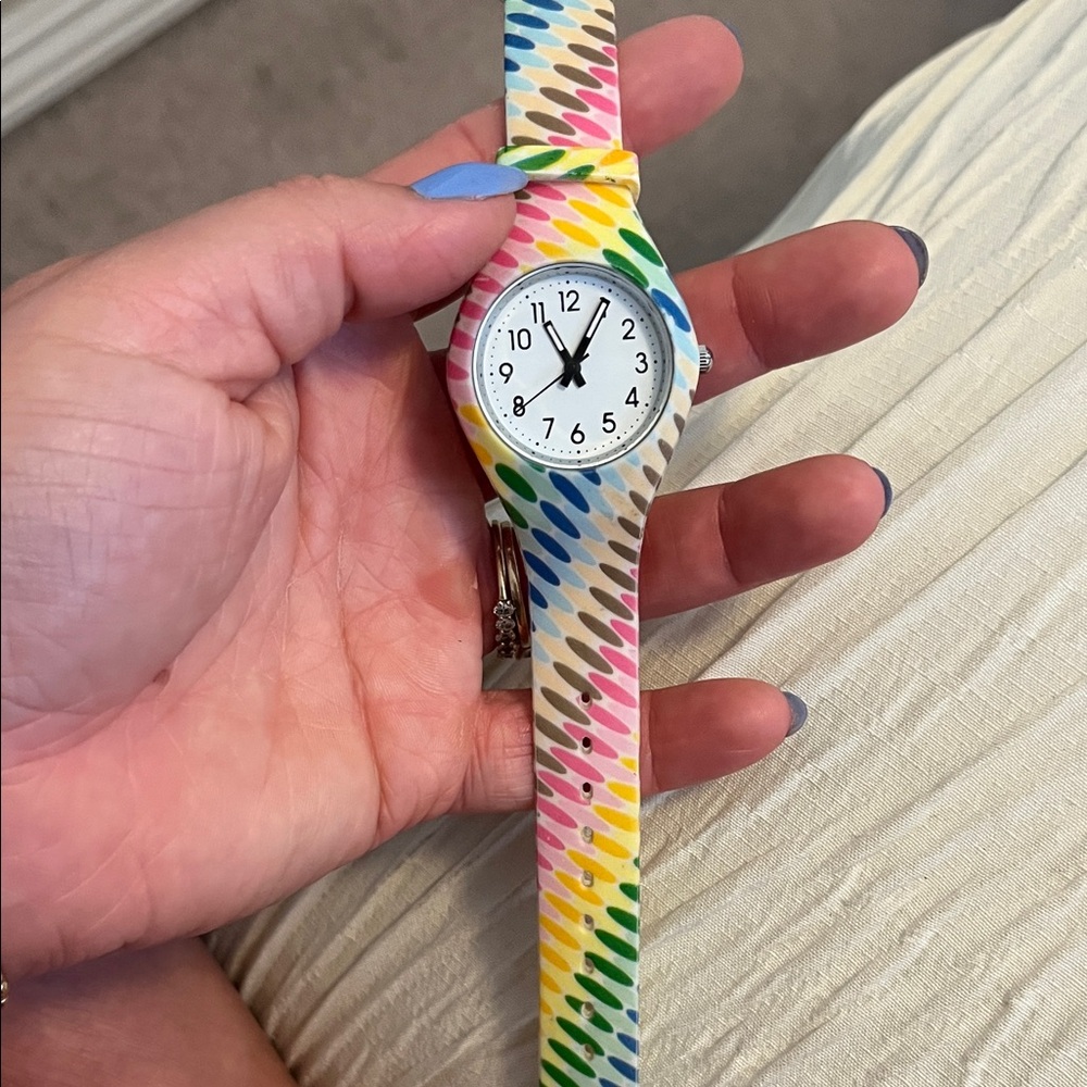 Multicolor Kids Silicone Pattern Watch - Rainbow Dots